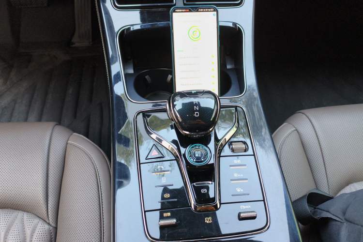 Used BYD Han 2023 EV Champion Edition 605KM Front-Drive Premium Model