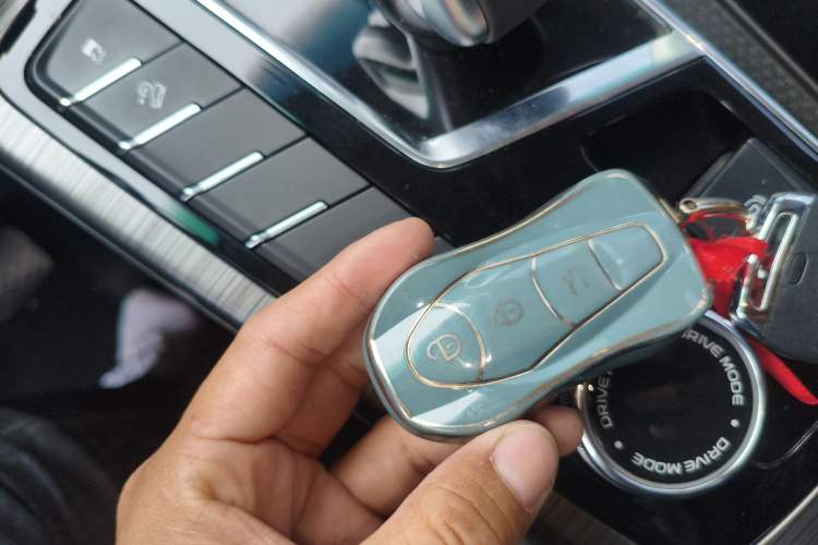 Used Geely Auto Emgrand X7 Sport 2020 1.8TD DCT Smart Connect PRO Interior 1