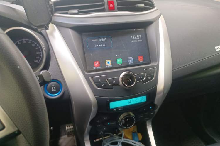 Used BYD Yuan New Energy 2018 EV360 Smart Connected Cool Model