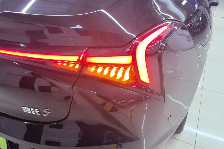 Used NETA S 2024 Pure Electric 520km Rear-Drive AR-HUD Version Exterior 3