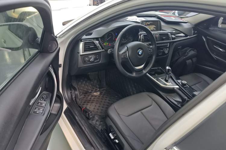 Used BMW 3 Series 2017 320Li Fashion Model