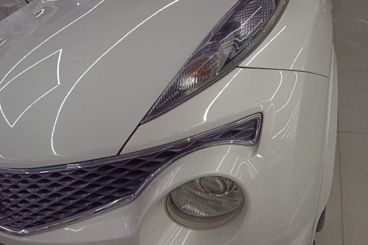 Used Infiniti ESQ 2014 1.6L Spontaneous Edition
