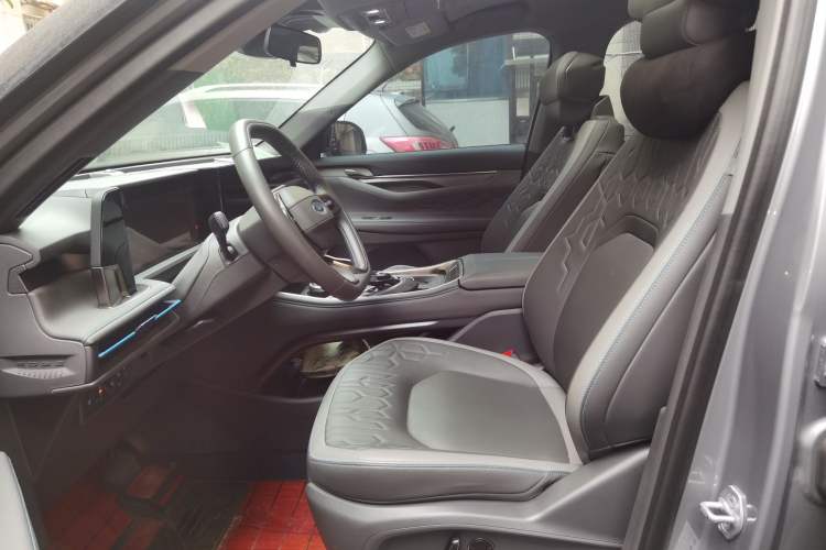 Used Ford Edge 2023 Ford Explorer L 2.0T EcoBoost Two-Wheel Drive 7-Seater Luxury Model
