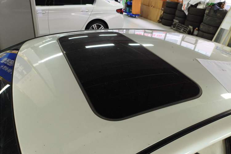 Used Infiniti Q50L 2018 2.0T Enjoyment Version China V Standard
