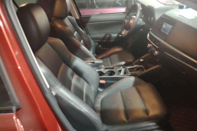 Used Mazda CX-5 2015 2.5L Automatic 4x4 Prestige Edition
