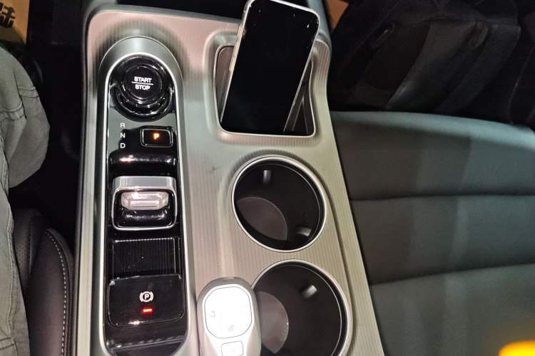 Used GAC Trumpchi E8 New Energy 2024 150km MAX Gear Lever