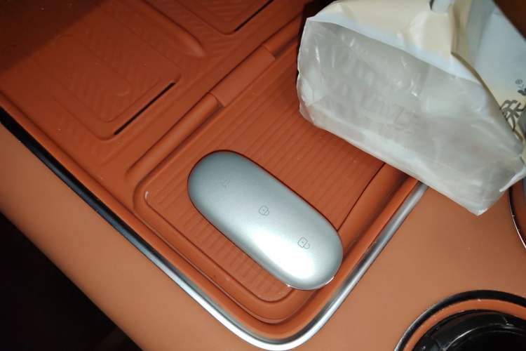 Used Li Auto L8 2024 Pro Model
