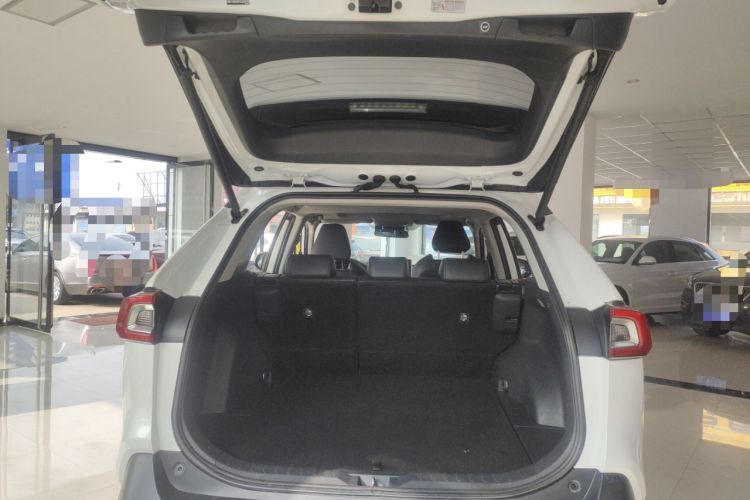 Used Toyota Wildlander 2020 2.0L CVT 4x4 Luxury Edition
