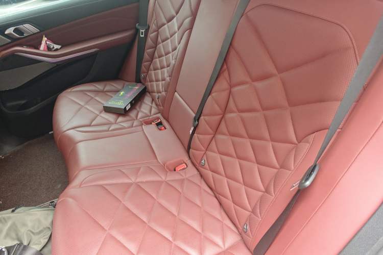 Used BMW X5 2022 xDrive 30Li Luxury M Sport Package