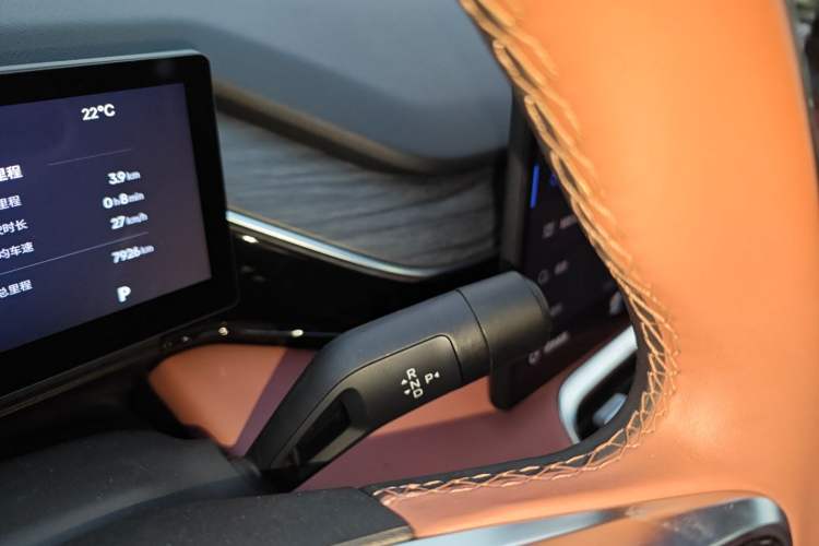 Used Geely Galaxy L6 2025 EM-i 140km Explorer+ Edition
