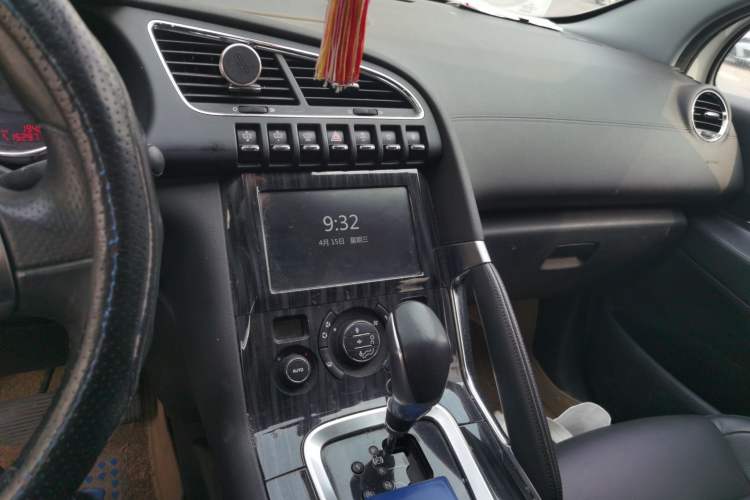 Used Peugeot 3008 2015 1.6THP Automatic Trend Edition
