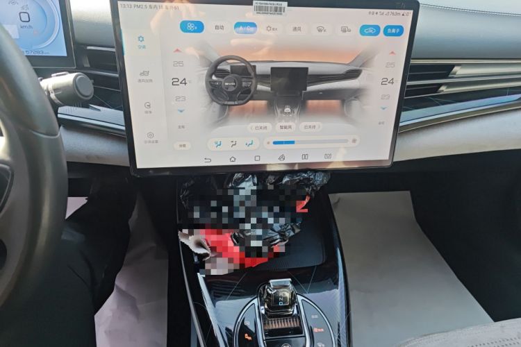 Used BYD Seal 2022 700 km Long-Range Rear-Wheel-Drive Version Audio And AC Panel