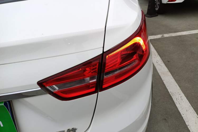 Used Ford Escort 2017 Happiness Edition 1.5L Automatic Fashion Version
