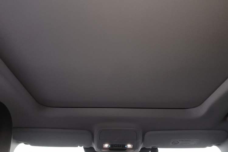 Used Ford Explorer 2024 2.3T EcoBoost Four-Wheel Drive Titanium Edition 7 Seats