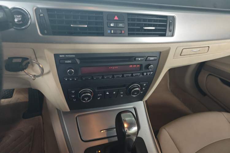 Used BMW 3 Series 2009 325i Convertible Coupe