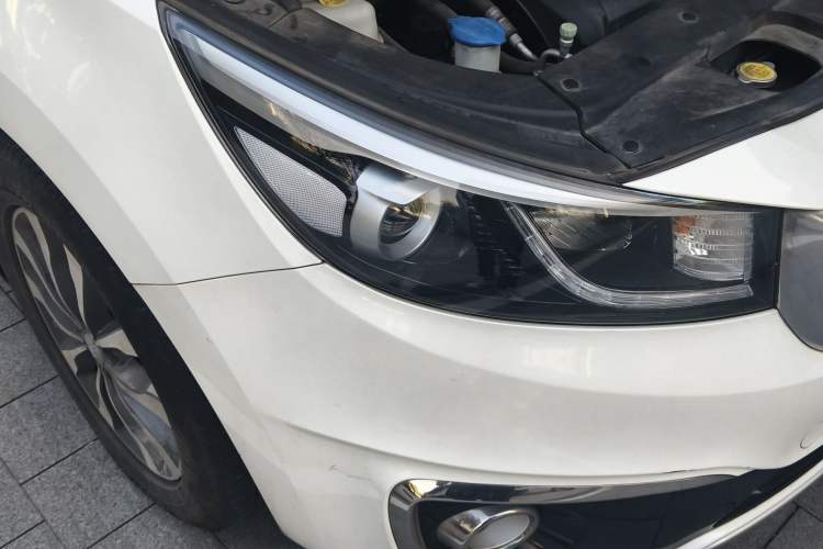 Used Kia Carnival 2015 2.2T Luxury Edition China IV