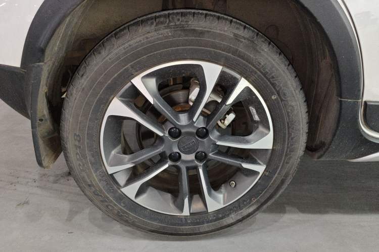 Used Geely Auto Vision X3 2019 Upgraded Model 1.5L CVT Elite Version