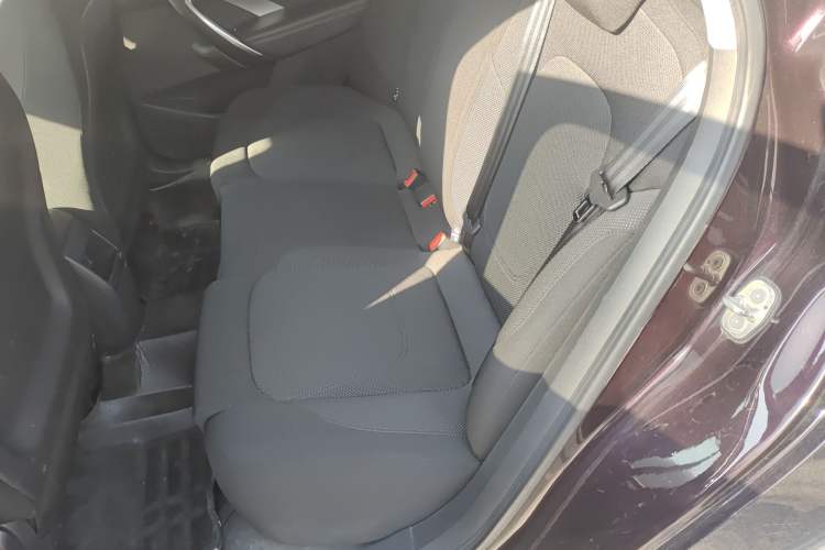 Used DS 5LS 2014 1.8L automatic Comfort version VTi140