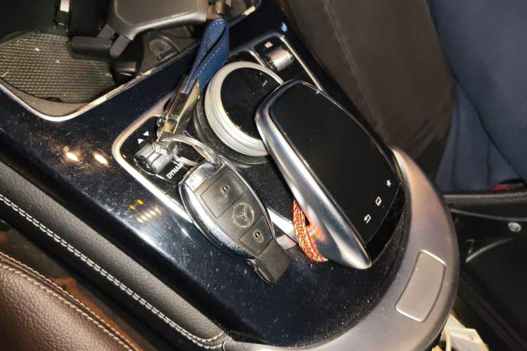 Used Mercedes-Benz GLC 2016 GLC 200 4MATIC
