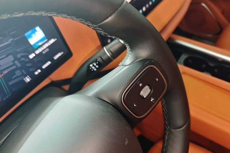 Used Wey Lanshan 2025 Four-Wheel Drive Ultra Gear Lever