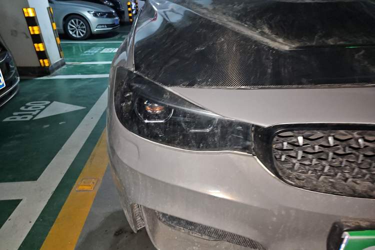 Used BMW 3 Series GT 2017 330i xDrive M Sport Right Front Headlight