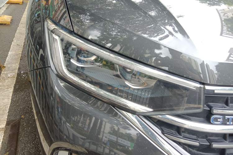 Used Volkswagen Tayron GTE Plug-in Hybrid 2023 280TSI Luxury Plus Advanced Edition
