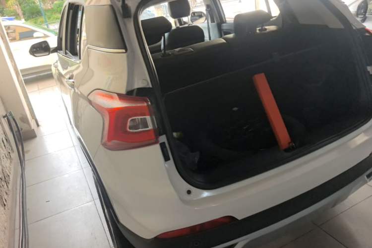 Used Baojun 510 2017 1.5L Manual Fashion Model