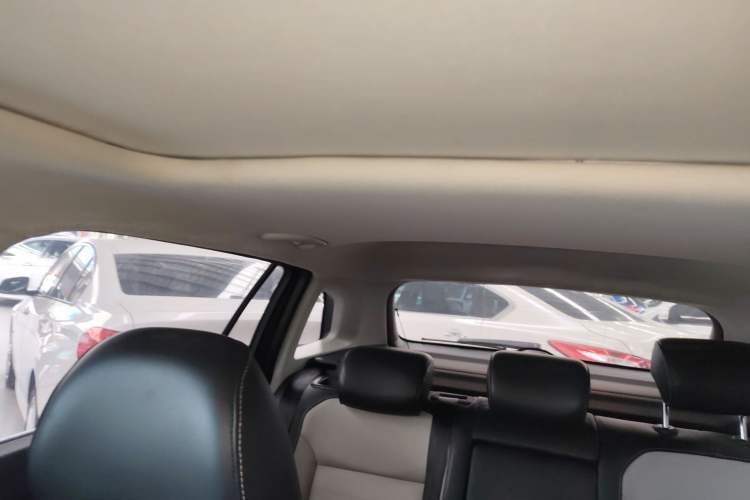 Used Volkswagen Cross Lavida 2014 1.4TSI DSG