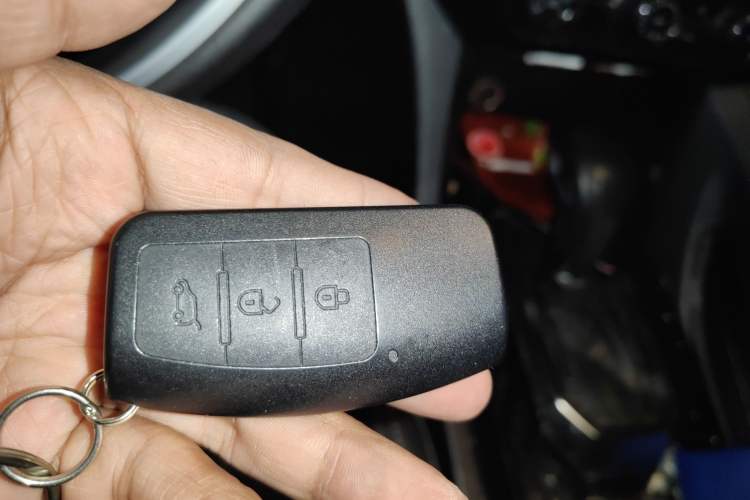 Used JMC Yusheng S350 2016 2.0T Automatic All-Wheel Drive Gasoline Ultra-Luxury 5-Seater