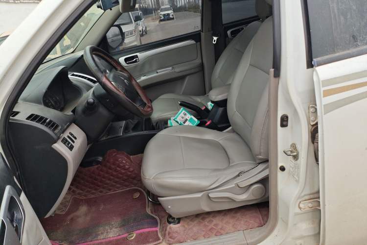 Used Mitsubishi Pajero Sport 2013 2.4L Manual Two-Wheel Drive Comfort Edition Left Front Seat