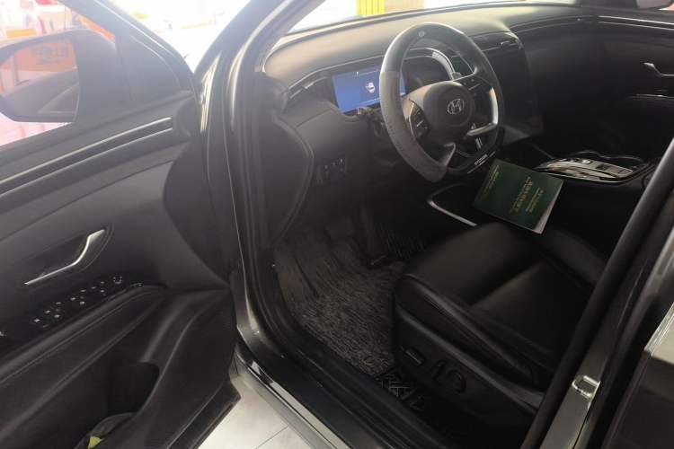 Used Hyundai Tucson 2023 Tucson L 1.5T Automatic Two-Wheel Drive LUX Prestige Edition
