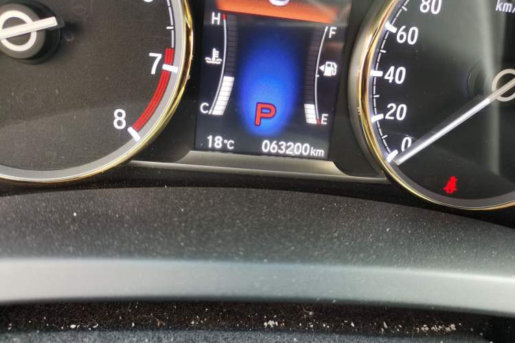 Used Honda Spirior 2015 2.4L Prestige Edition Odometer Close Up