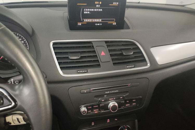 Used Audi Q3 2018 30th Anniversary Edition 30 TFSI Fashion Model Audio And AC Panel