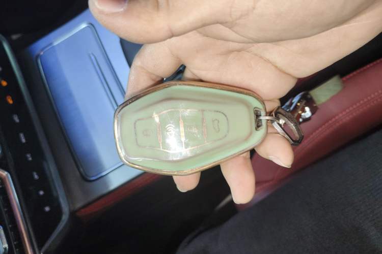 Used JETOUR X70 PLUS 2023 1.5T DCT Ziqiang PRO+ 7-Seater
