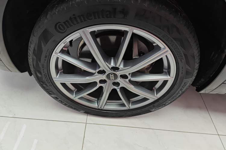 Used Audi Q5L 2022 Updated 45T Luxury Dynamic Version