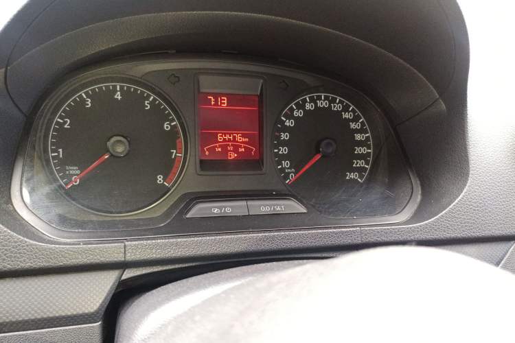 Used Volkswagen Jetta 2015 Value Edition 1.6L Automatic Fashion Version
