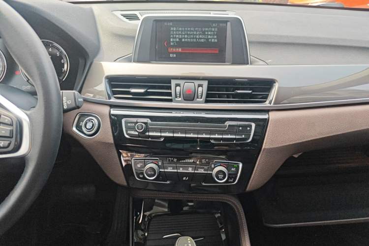 Used BMW X1 2018 sDrive18Li Luxury Model
