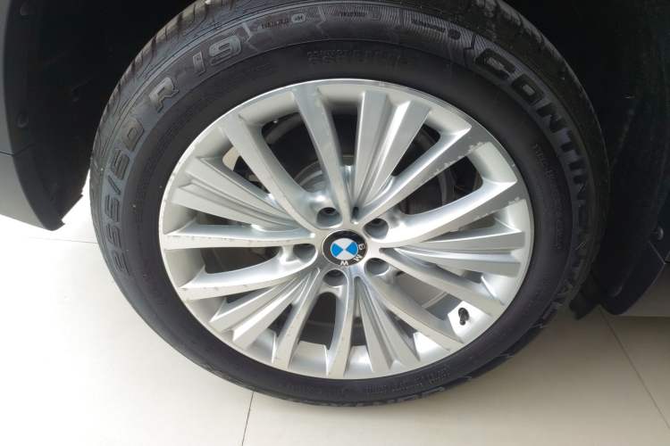 Used BMW X5 2014 xDrive35i Leading Model
