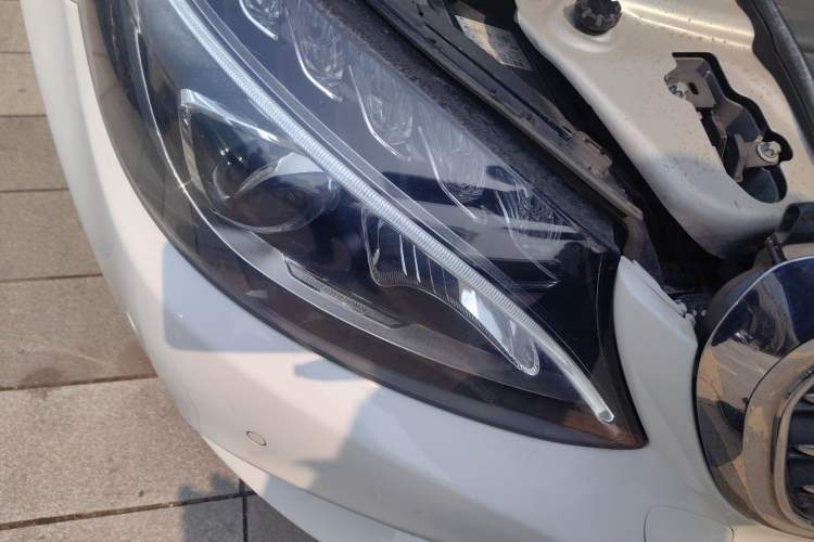 Used Mercedes-Benz C-Class 2016 C 200 L Right Front Headlight