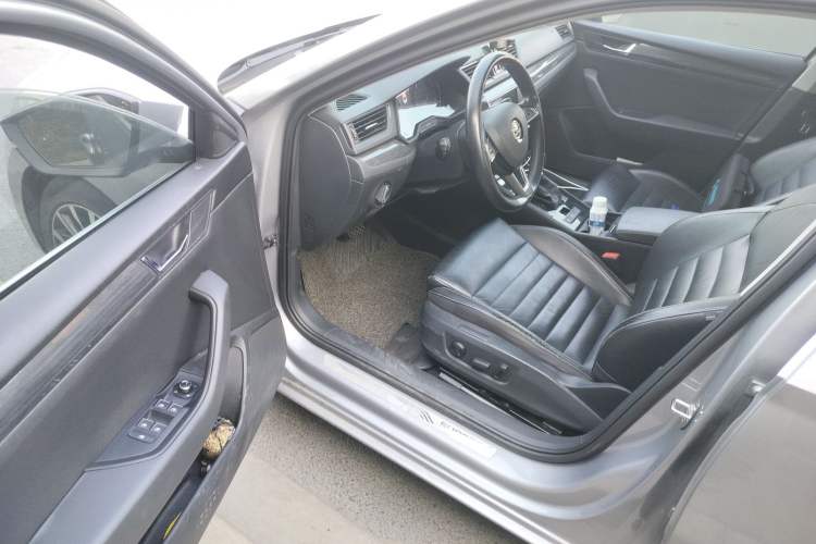 Used Skoda Superb 2016 TSI330 DSG Smart Drive Edition