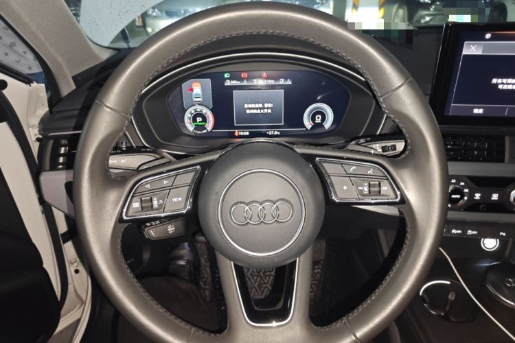 Used Audi A4L 2020 40 TFSI Fashion Dynamic Model Steering Wheel
