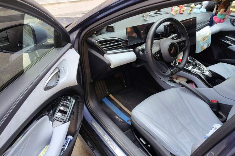 Used BYD Seal 2022 550 km Standard Range Rear-Wheel Drive Elite Version Driver Seat