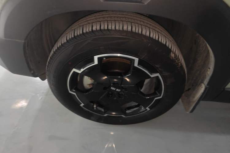 Used BAIC Off-Road BJ30 2024 1.5T Magic Electric Drive Advanced Version Exterior 4