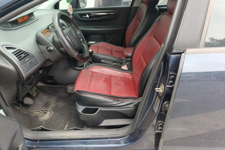 Used Citroen C-Quatre 2012 Sedan 2.0L Manual - Joyful Edition Left Front Seat