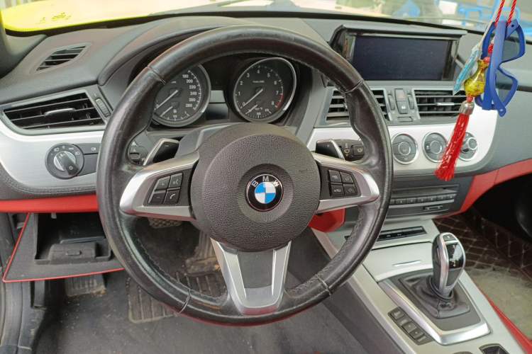 Used BMW Z4 2013 sDrive20i Leading Model
