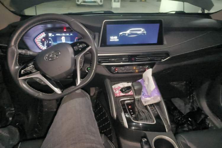 Used SAIC MAXUS D90 2017 2.0T Automatic Two-Wheel Drive Mercury Base Edition