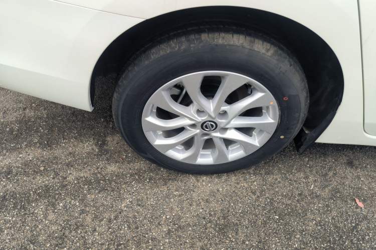 Used Nissan Sylphy 2024 Facelifted Three Classic 1.6XE CVT Comfort Edition Right Rear Wheel Hub
