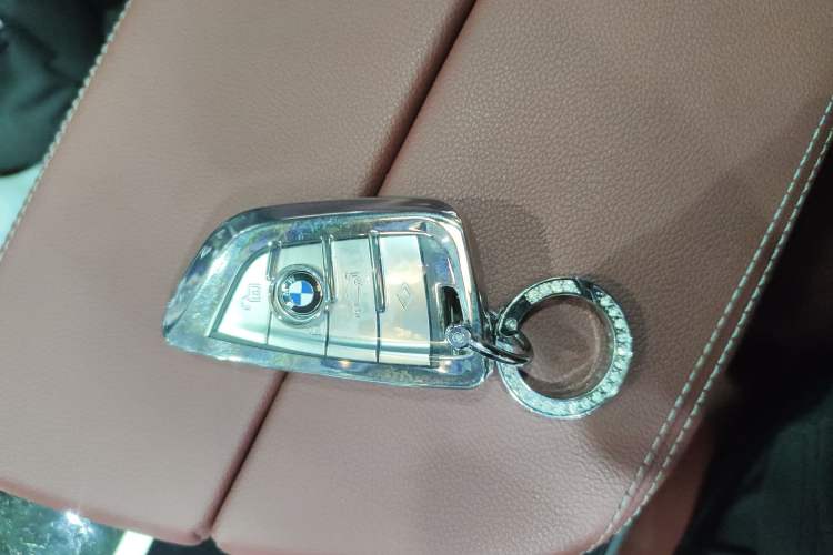 Used BMW 5 Series 2022 Second Facelift 525Li M Sport Package
