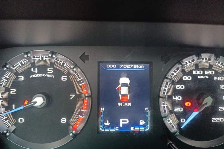 Used Haima Fumei F5 2018 1.6L Automatic Luxury Model Odometer Close Up