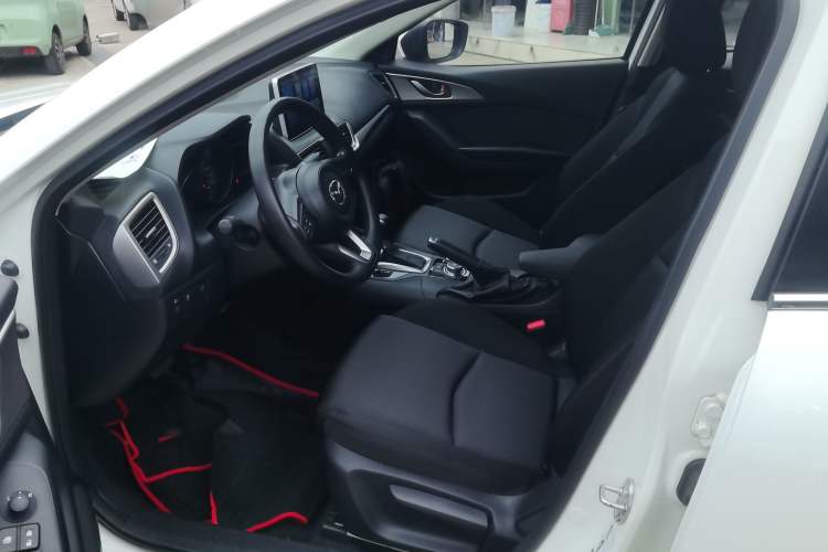 Used Mazda 3 Axela 2017 Sedan 1.5L Automatic Comfort Model Emission Standard China V Left Front Seat